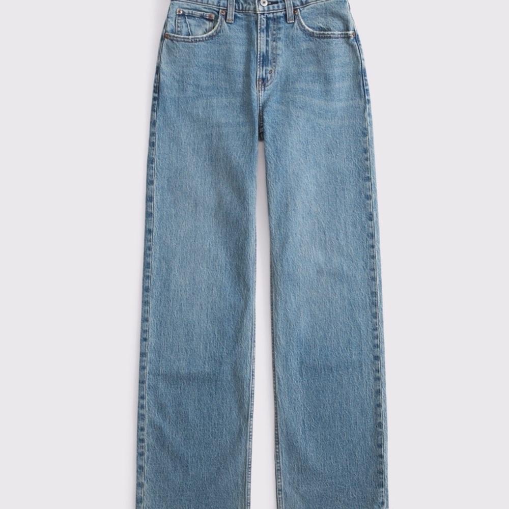 Abercrombie & Fitch 90’s High Rise Relaxed Jean